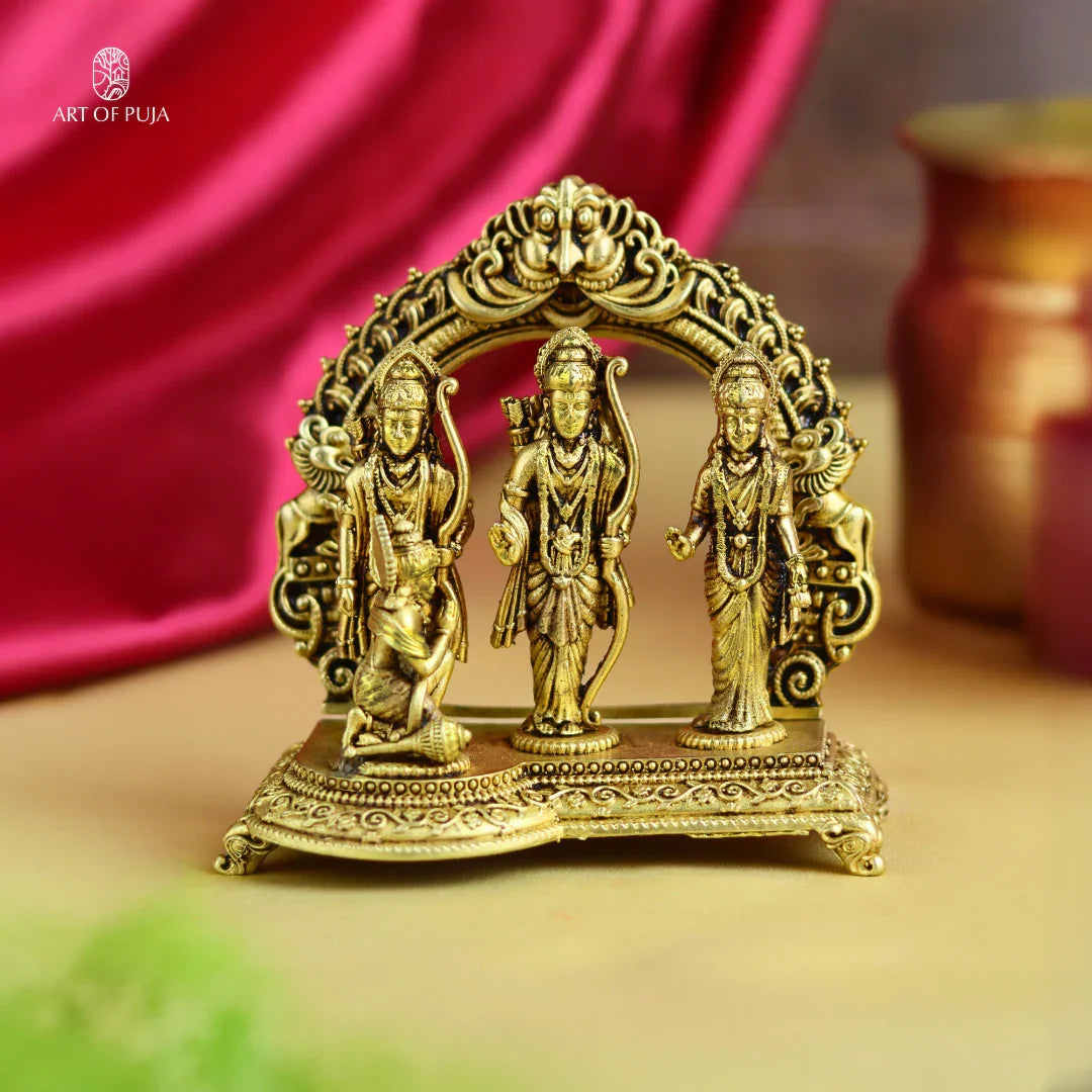 Brass Ram Parivar Idol – Ram, Sita, Lakshman & Hanuman for Dharma, Devotion & Family Harmony
